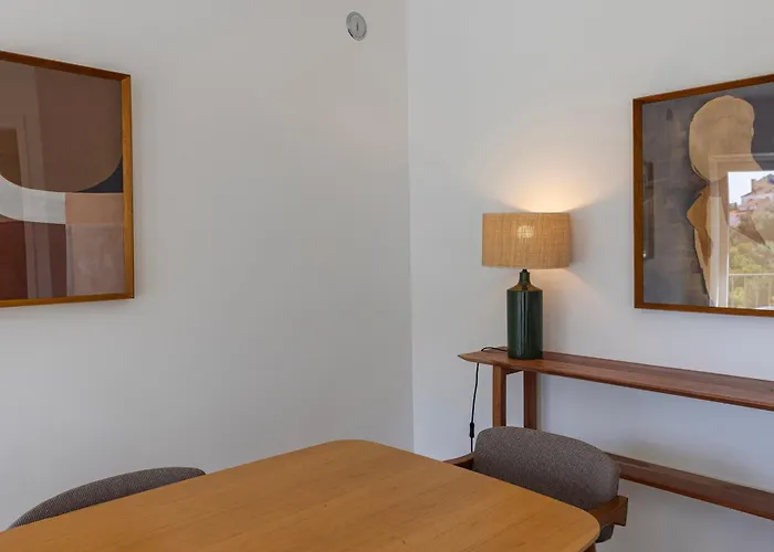 3bdr In Graca By Lovelystay