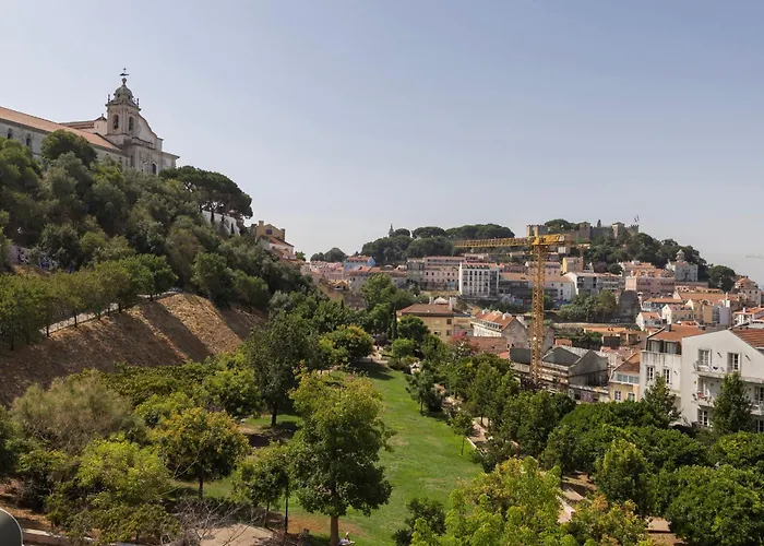 3bdr In Graca By Lovelystay 아파트 *