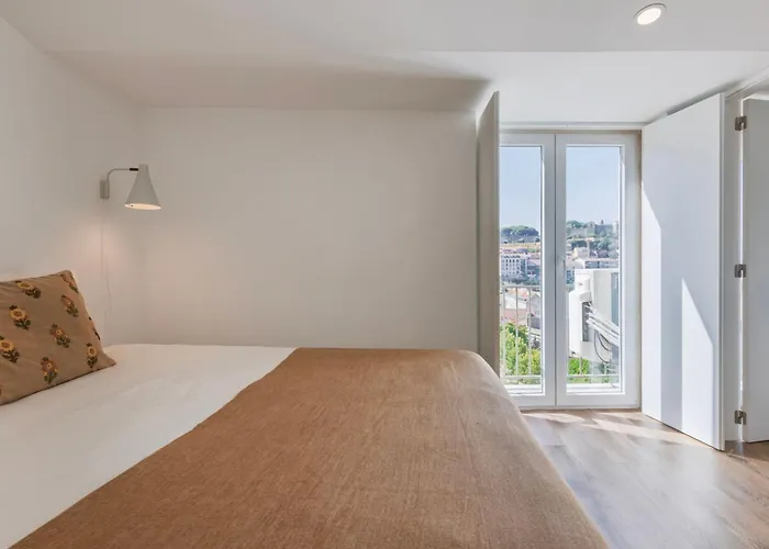 3bdr In Graca By Lovelystay 아파트