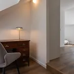 Apartment 3bdr In Graca By Lovelystay