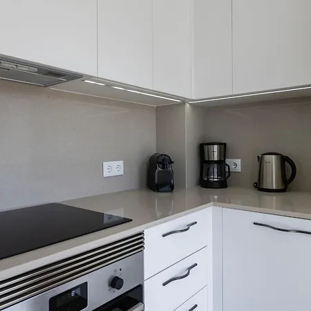 3bdr In Graca By Lovelystay Apartman *